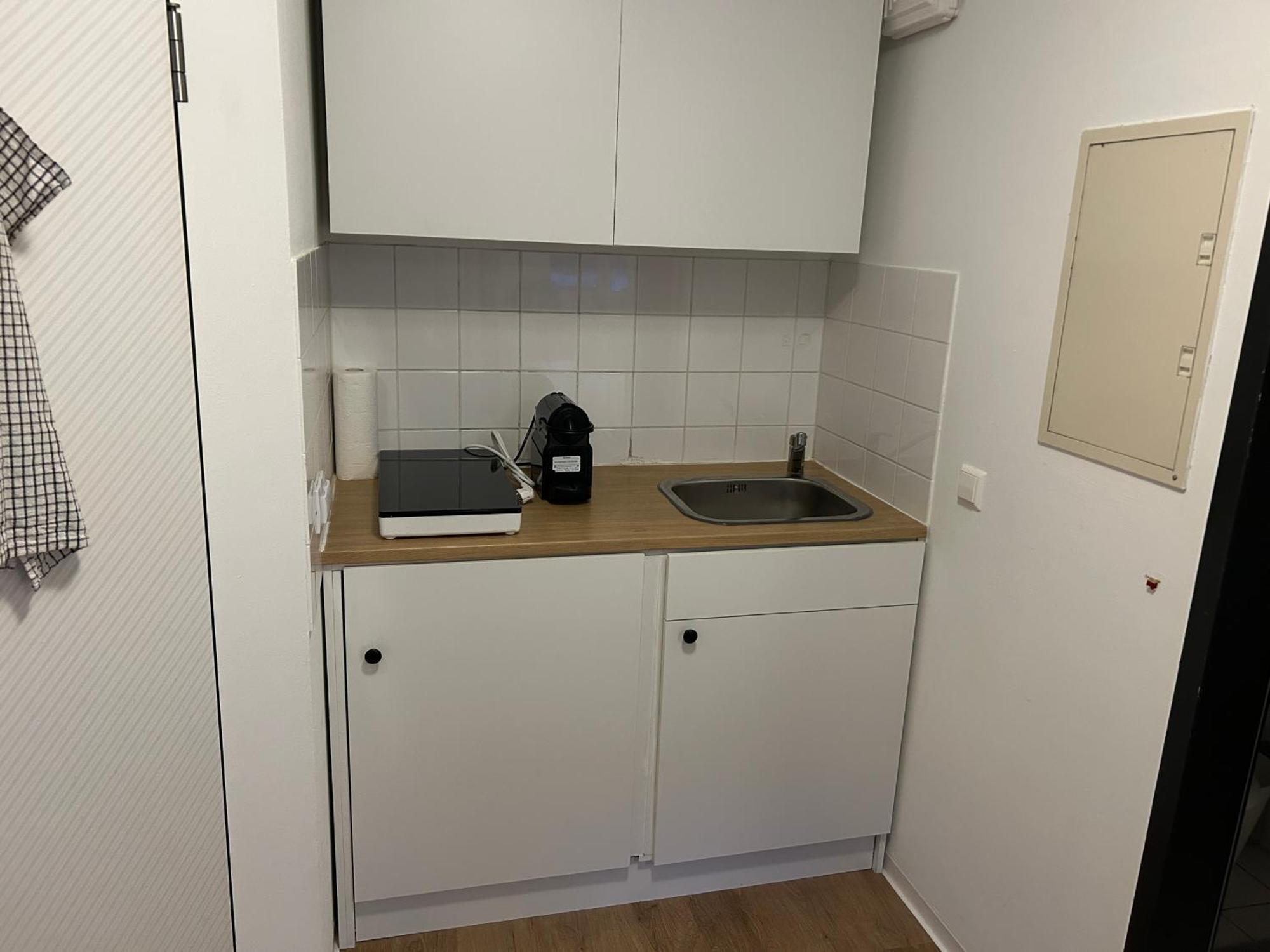 Apartment In The Heart Of *